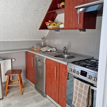 Arek Apartment *